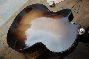 HOFNER "T-20 Made by Keller 1967" HARDCASE