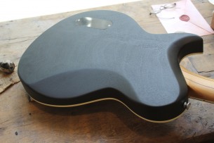 ARIA "718-MK2 -Brooklyn Open Por Black"