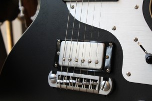 ARIA "718-MK2 -Brooklyn Open Por Black"