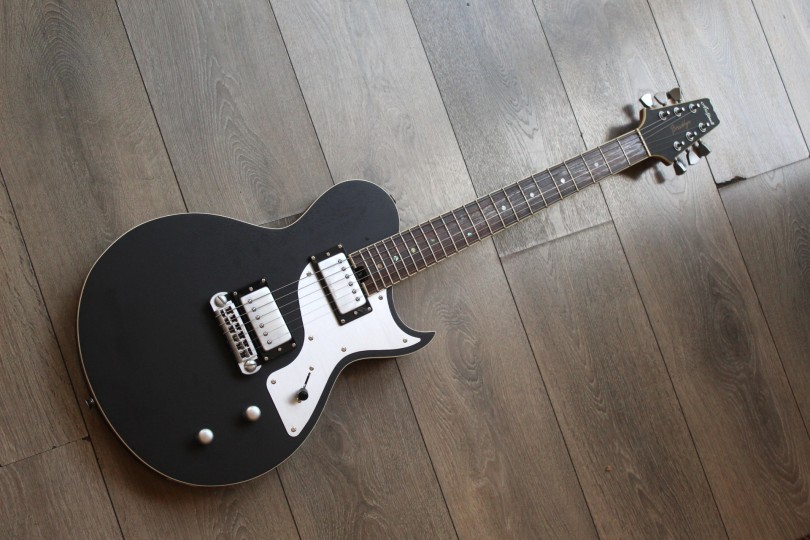 ARIA "718-MK2 -Brooklyn Open Por Black"