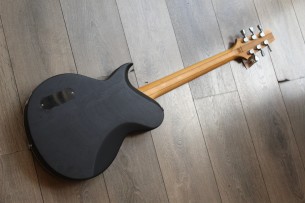 ARIA "718-MK2 -Brooklyn Open Por Black"
