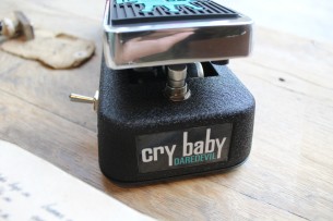 DUNLOP "Cry Baby Daredevil Fuzz Wah" (DD95FW)