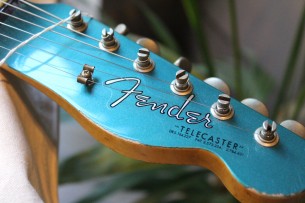 FENDER "Custom Shop Limited Edition '64 Tele Relic Aged Ocean Turquoise" HARDCASE, 3, 39 KG