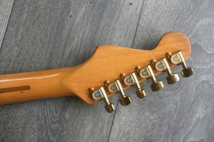 Fender "Stratocaster Dan Smith 1982 Modified" 5, 50 kilograms