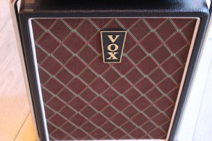 VOX "Mini Half Stack Superbettle Guitar MSB 25"