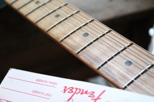 FENDER "J Mascis Telecaster"