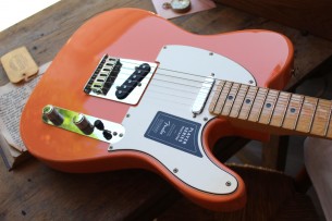 Fender "Limited Edition Player Telecaster, Maple Fingerboard, Pacific Peach"