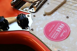 SQUIER "Classic Vibe '60s Competition Mustang"