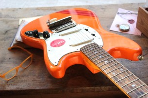 SQUIER "Classic Vibe '60s Competition Mustang"