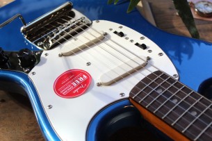 SQUIER "Classic Vibe '60s Competition Mustang, Laurel, Lake Placid Blue"