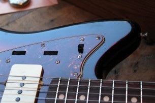 FENDER "Custom Shop 1962 Jazzmaster Journeyman Relic ,Three Color Sunburst" HARDCASE, 3, 6 KG