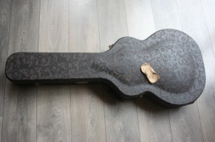 Maybach "Capitol "59 Black Aged" HARDCASE