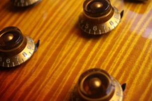 GIBSON " Custom Shop Historic Les Paul 1959 One Piece Top" HARDCASE