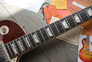 GIBSON " Custom Shop Historic Les Paul 1959 One Piece Top" HARDCASE