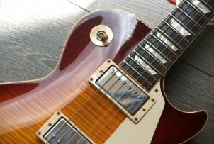 GIBSON " Custom Shop Historic Les Paul 1959 One Piece Top" HARDCASE