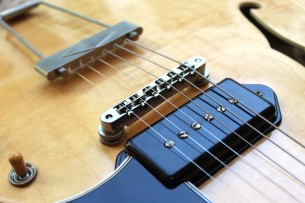 GIBSON "Memphis 1959 ES-330 TD Vintage Natural VOS " MINT GIBSON "Memphis 1959 ES-330 TD Vintage Natural VOS " MINT