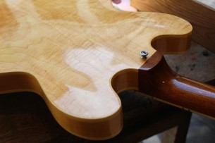 GIBSON "Memphis 1959 ES-330 TD Vintage Natural VOS " MINT GIBSON "Memphis 1959 ES-330 TD Vintage Natural VOS " MINT