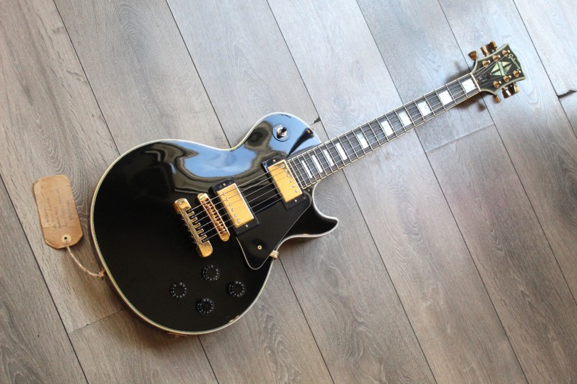 Gibson "Les Paul Custom Ebony 80s" Some Parts Modified, 4, 95 kilograms