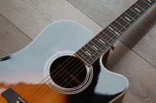 Hagstrom "Siljan II Dreadnought CE Tobacco Sunburst"