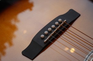 Hagstrom "Siljan II Dreadnought CE Tobacco Sunburst"