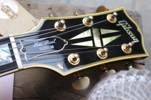 GIBSON "Custom Shop 1957 Les Paul Custom Reissue Black Beauty 2010" HARDCASE & PAPERS, 4, 7 KG