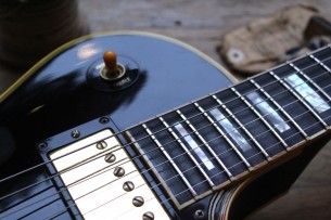 GIBSON "Custom Shop 1957 Les Paul Custom Reissue Black Beauty 2010" HARDCASE & PAPERS, 4, 7 KG