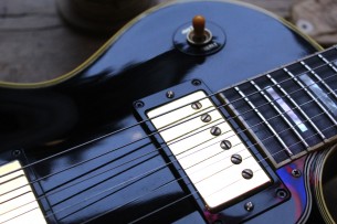 GIBSON "Custom Shop 1957 Les Paul Custom Reissue Black Beauty 2010" HARDCASE & PAPERS, 4, 7 KG