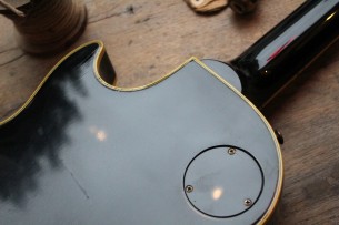 GIBSON "Custom Shop 1957 Les Paul Custom Reissue Black Beauty 2010" HARDCASE & PAPERS, 4, 7 KG