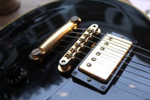 GIBSON "Custom Shop 1957 Les Paul Custom Reissue Black Beauty 2010" HARDCASE & PAPERS, 4, 7 KG