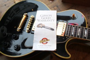 GIBSON "Custom Shop 1957 Les Paul Custom Reissue Black Beauty 2010" HARDCASE & PAPERS, 4, 7 KG