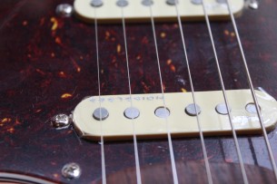 FENDER "Michael Landau "Coma" Stratocaster" HARDCASE