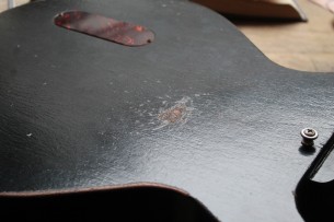 VEGARELIC "Les Paul Junior DC Black Bird Old Sweat Edition" HARDCASE, 3, 1 KG