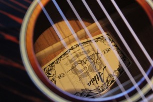 ATKIN "The Forty Three J43 Sunburst Heavy Aged" HARDCASE