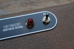 SURFY INDUSTRIES "Classic Reverb Unit"