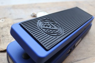 Dunlop "Akira Takasaki Signature Cry Baby Fuzz Wah" (AT95)
