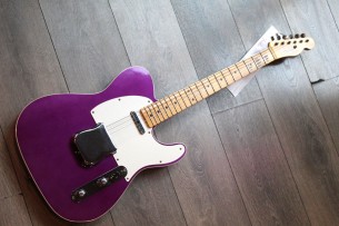 Fender "Custom Shop Limited Edition Reverse Tomatillo Telecaster Custom Journeyman, Faded Purple Metallic" HARDCASE, 3, 2 KG