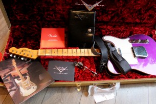 Fender "Custom Shop Limited Edition Reverse Tomatillo Telecaster Custom Journeyman, Faded Purple Metallic" HARDCASE, 3, 2 KG