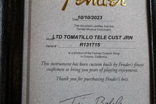 Fender "Custom Shop Limited Edition Reverse Tomatillo Telecaster Custom Journeyman, Faded Purple Metallic" HARDCASE, 3, 2 KG