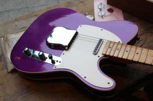 Fender "Custom Shop Limited Edition Reverse Tomatillo Telecaster Custom Journeyman, Faded Purple Metallic" HARDCASE, 3, 2 KG