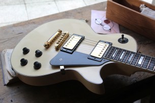 MAYBACH "Lester 72 Edel Weiss Custom Aged" HARDCASE, 3, 5 KG,
