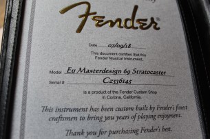 FENDER "Limited Custom Shop Master Desing Greg Fessler Stratocaster ´68 Journeyman Pink Paisley" HARDCASE