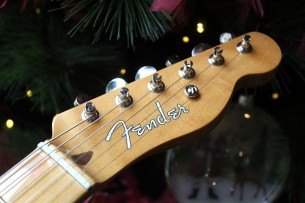 FENDER "Vintera II '50s Nocaster,Blackguard Blonde, Maple" GIGBAG, 3, 3 KG