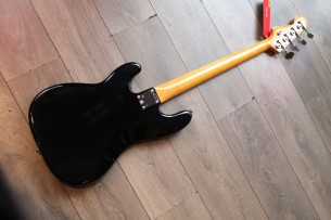 FENDER "American Vintage II 1960 Precision Bass, Black, Slab Rosewood" HARDCASE, PAPERS, 4, 1 KG