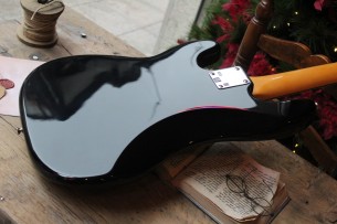 FENDER "American Vintage II 1960 Precision Bass, Black, Slab Rosewood" HARDCASE, PAPERS, 4, 1 KG