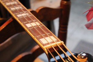 FENDER "Kingman Bass Black" (Excellent)