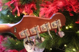 FENDER "Kingman Bass Black" (Excellent)