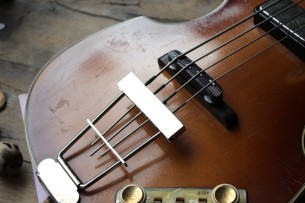 HOFNER "Violin Bass 61 Relic H500/1-61-Relic Sunburst with Hardcase, Papers, Strap, Sticker, Pickguard"