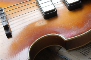 HOFNER "Violin Bass 61 Relic H500/1-61-Relic Sunburst with Hardcase, Papers, Strap, Sticker, Pickguard"