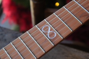 Chapman "ML3 Pro Tradition P-90 Aventurine Semi Hollow Green Sparkle"