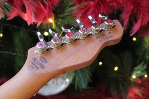 Chapman "ML3 Pro Tradition P-90 Aventurine Semi Hollow Green Sparkle"